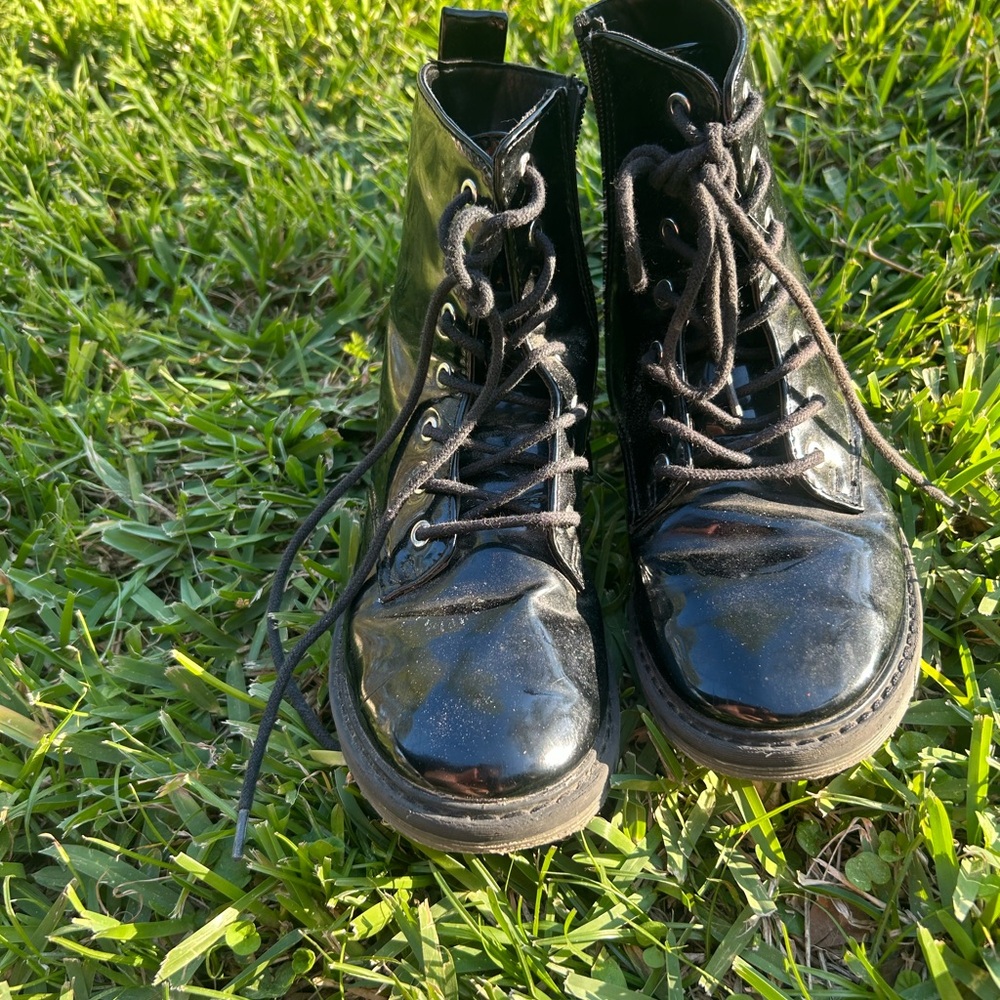 Black Lace-Up Boots